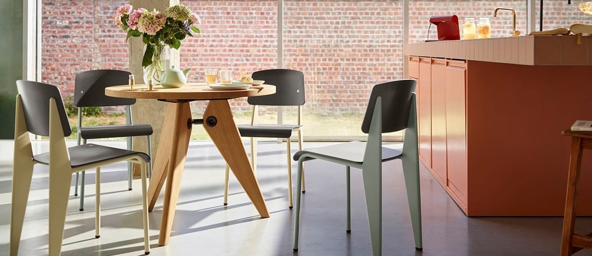 wd-furniture-2-single-post-image-2-opt